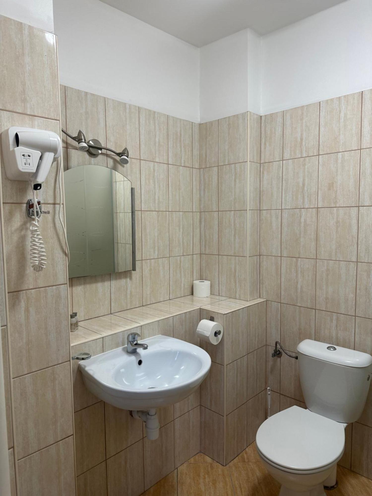 Scsk Zurawia Bed & Breakfast Warsaw Luaran gambar